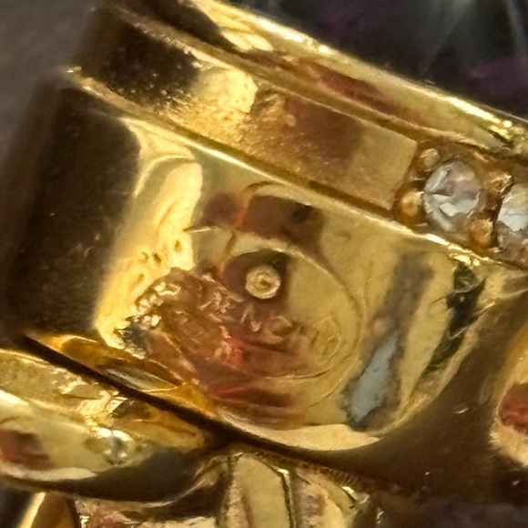 Givenchy Jewel Twist Cable Hinge
Torque Necklace and bracelet set 1980’s - Picture 9 of 15